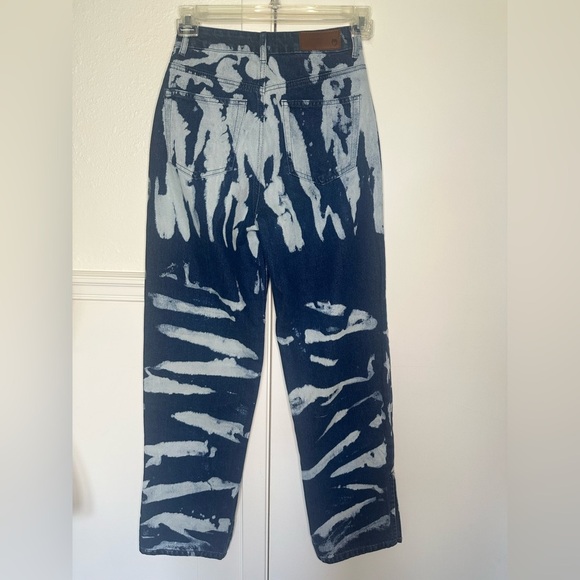 NastyGal Bleached High Waisted Straight Leg Jeans size 4 new with tag - Picture 7 of 13